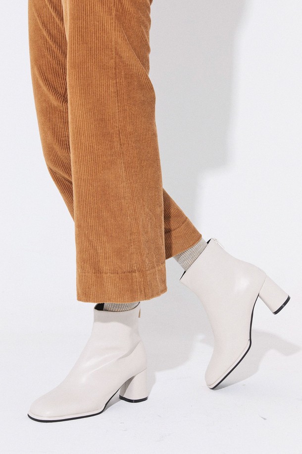 SPUR - 부츠/워커 - Lily Minimal Ankle Boot -UA9068 (3color)