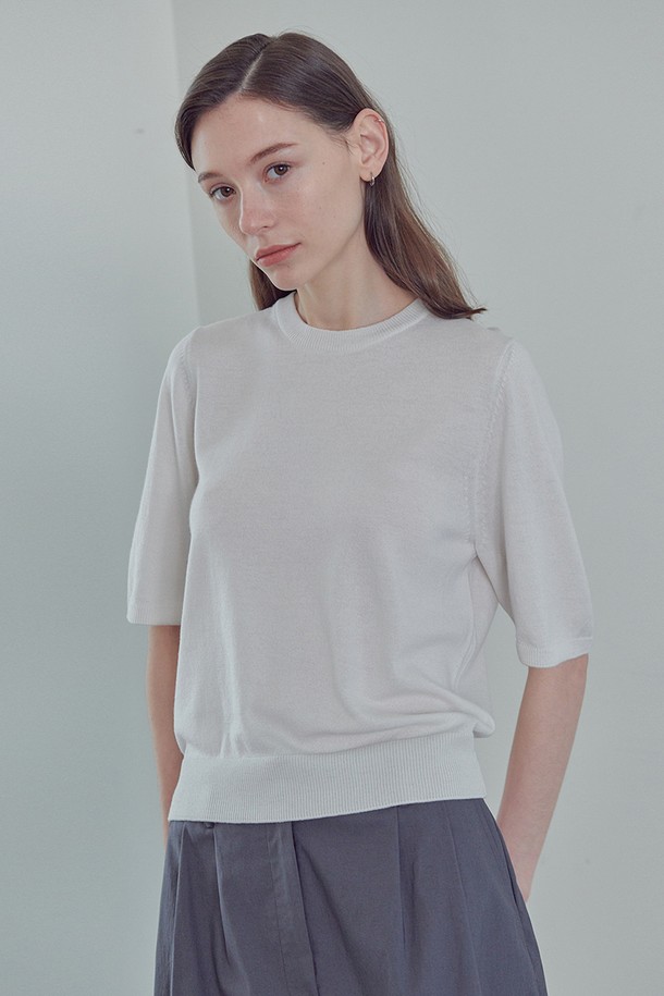 STUDIO SÉCANTE - 스웨터 - TERSO Merino Wool Knit (White Swan)