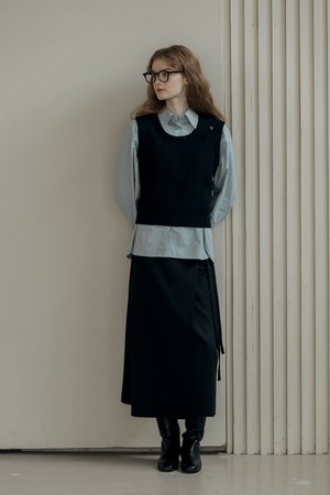 Calile Wrap Skirt _ Black