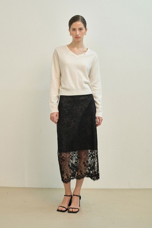 Essence Lace Skirt _ Black