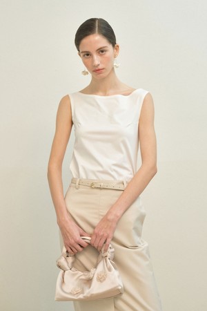 Balm Off-Shoulder Sleeveless T-Shirt _ Ivory