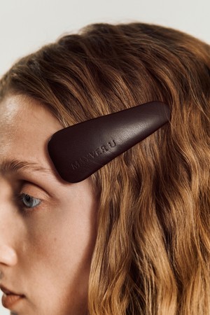 Moana Leather hair pin