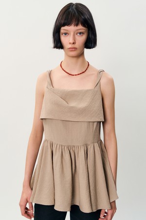 weena sleeveless blouse _ Beige