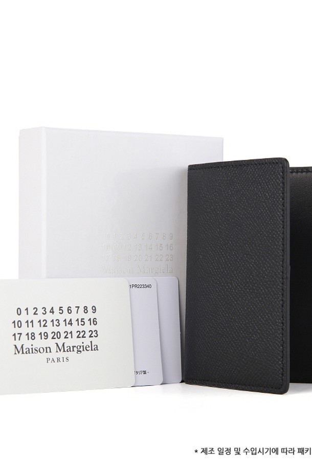 Maison Margiela - 지갑 - 메종마르지엘라 스티치 바이폴드 카드지갑 블랙 S55UI0203 P4745 T8013