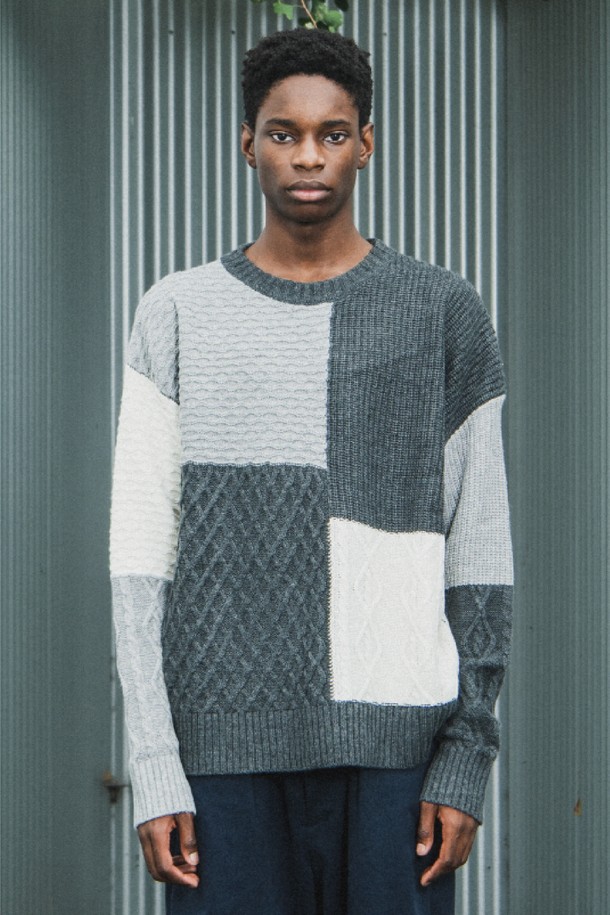 Amfeast - 스웨터 - COLORED PATCHWORK SWEATER GREY