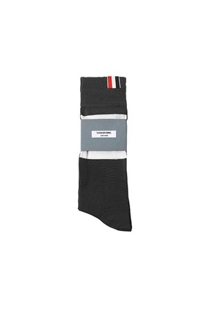 [톰브라운 THOM BROWNE] MAS023B 01690 025 남성 양말