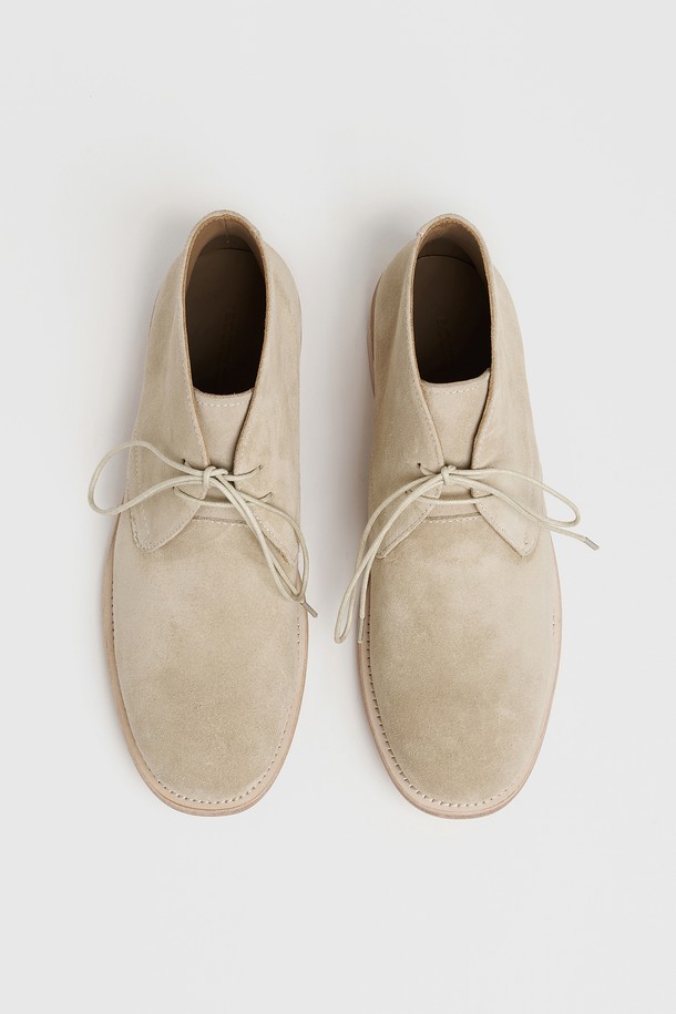 LOSTGARDEN - 드레스화 - UNIFORM Chukka Boots Sand