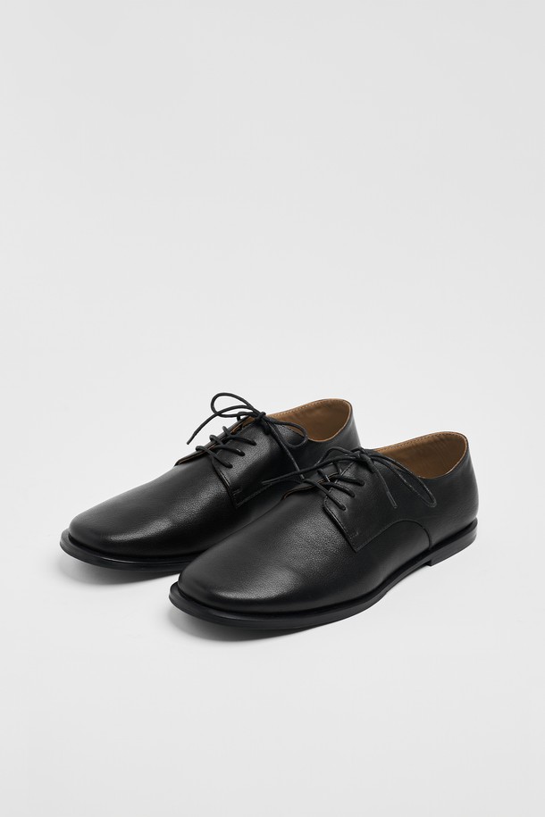 LOSTGARDEN - 드레스화 - UNIFORM Flat Derby Black