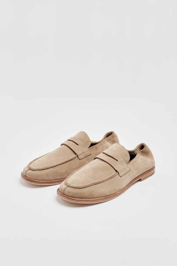 LOSTGARDEN - 드레스화 - UNIFORM Flat Loafer Beige