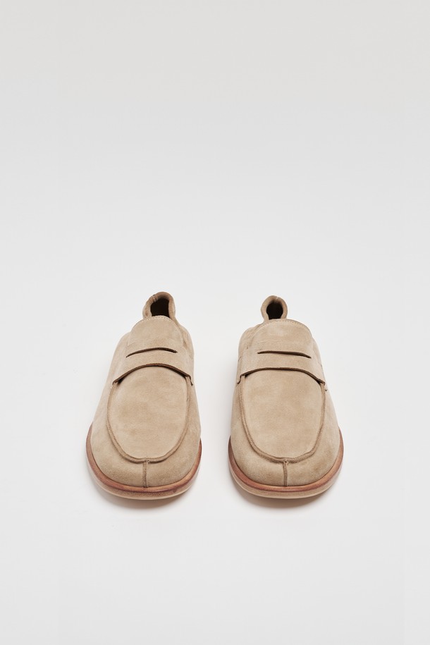 LOSTGARDEN - 드레스화 - UNIFORM Flat Loafer Beige