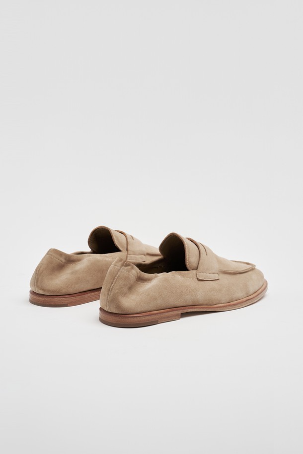 LOSTGARDEN - 드레스화 - UNIFORM Flat Loafer Beige