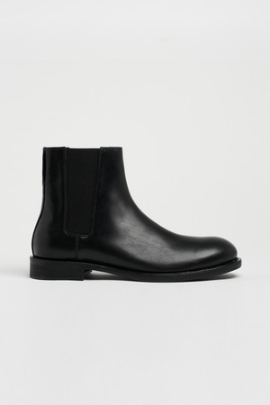 UNIFORM Chelsea Boots Black