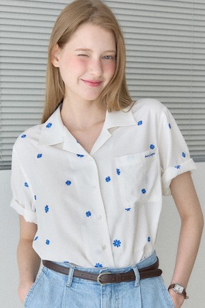 Margaret Embroidery Linen Shirt - White