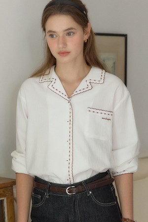 Vermilion Embroidery Blouse - White