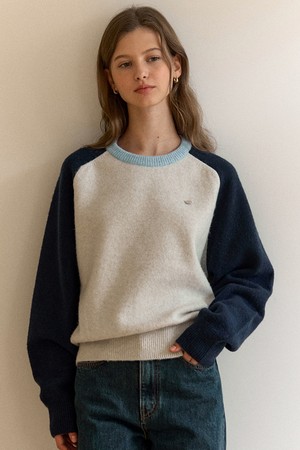 Two-tone Wool Raglan Knit - Navy