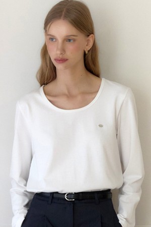 Logo Silky U-neck Sleeve T-shirt - White