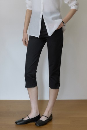 레이스 컴포트 카프리 팬츠 - Black