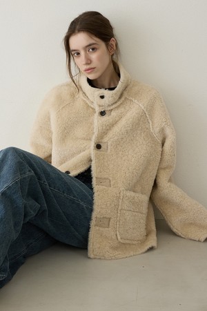 하이넥 리버시블 시어링 무스탕 코트 - Beige