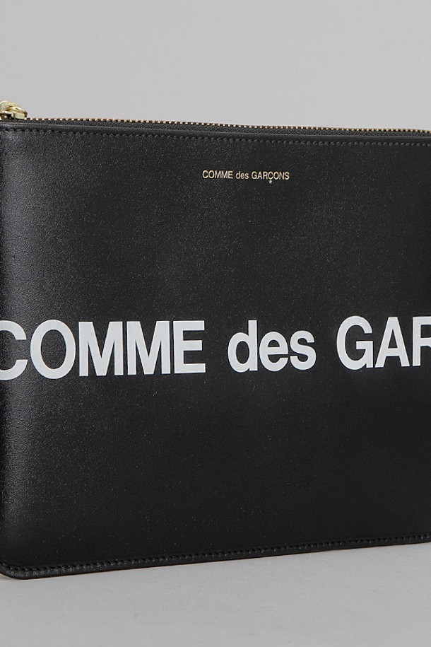 Comme des Garçons - 클러치/파우치 - 꼼데가르송 HUGE LOGO 클러치 스몰 SA5100HL BLACK 매니아온