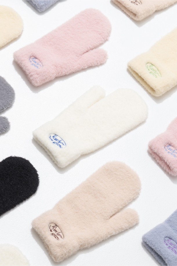 RECLOW - 기타소품 - FLUFFY LOGO MITTEN GLOVE 7 COLOR