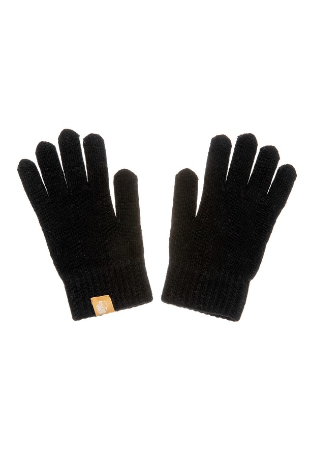 무지 숏장갑 블랙은 가을과 겨울철, 출근룩과 데이트룩에 모두 잘 어울리는 보온 기능의 장갑입니다. 부드러운 니트 소재로 제작되어 편안한 촉감을 제공하며, 미니멀, 클래식, 캐주얼 스타일 모두 소화 가능합니다. 무지 디자인의 블랙 컬러로 어떤 의상에도 쉽게 매치할 수 있어 활용도가 높습니다. 숏 기장으로 활동성을 높였으며, 데일리룩에 포인트를 더해줍니다.
