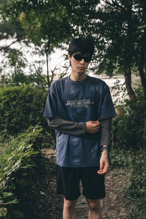 공용 nowherefast running 반팔 레이어드 러닝 티셔츠_NAVY-a
