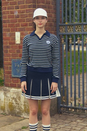 핀 스트라이프 노치넥 스웨트셔츠 (네이비)_NAVY-a