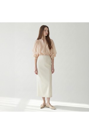 노아 트임 맥시 스커트 크림