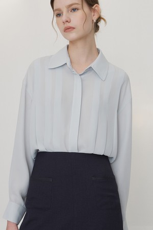 페일 턱 블라우스 스카이블루