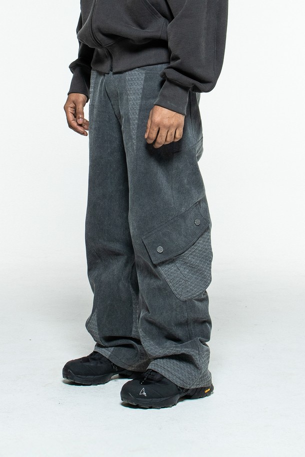 MACHINE - 캐주얼팬츠 - COG CARGO PANTS(CHARCOAL)[11/20 출고]