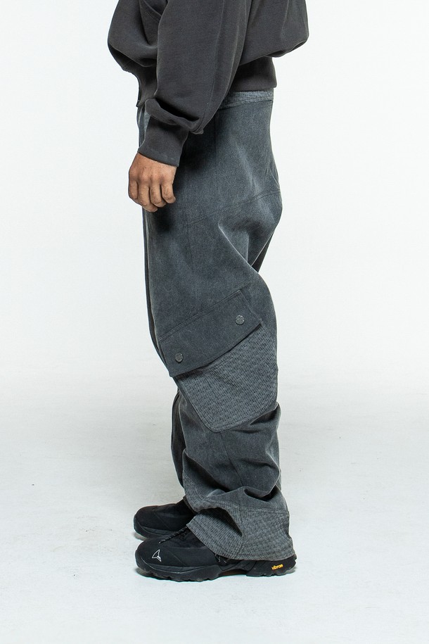 MACHINE - 캐주얼팬츠 - COG CARGO PANTS(CHARCOAL)[11/20 출고]