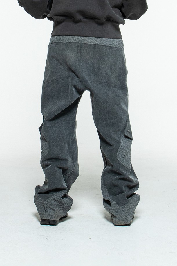 MACHINE - 캐주얼팬츠 - COG CARGO PANTS(CHARCOAL)[11/20 출고]