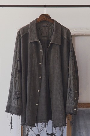 다잉 플라워 셔츠