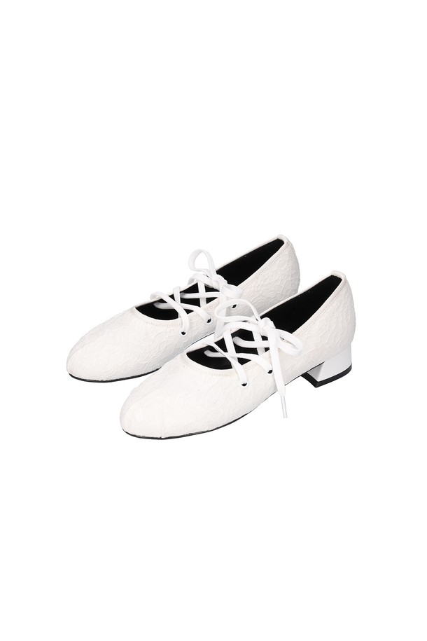 back of the moon - 펌프스 - Lily strap pumps_white