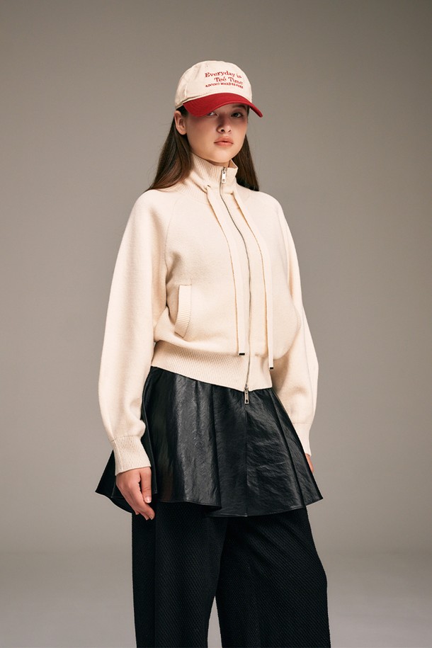 상품 슬라이드 이미지 1