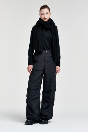 시그니쳐 방풍 다운 팬츠_BLACK-a