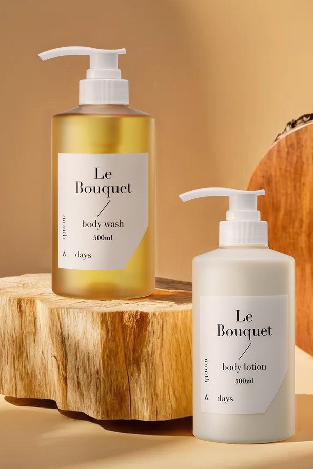 [먼스앤데이즈] 2SET 르 부케 바디워시 + 바디로션 500ml (총 1L) 세트는 은은한 르 부케 향을 담은 바디케어 제품입니다. 옐로우와 화이트 컬러의 심플한 디자인과 미니멀 패키지로 구성되어 욕실 인테리어에도 잘 어울립니다. 펌프형 용기로 편리하게 사용할 수 있으며, 바디워시와 바디로션으로 구성되어 촉촉하고 향기로운 하루를 선사합니다. 총 1L 용량으로 넉넉하게 사용할 수 있는 실용적인 세트입니다. 먼스앤데이즈만의 감성을 담아 소중한 당신의 피부를 부드럽게 가꿔보세요.
