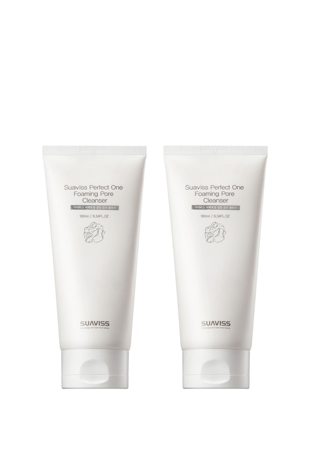 [수아비스] 퍼펙트원 포밍포어 클렌저 100ml 1+1은 포밍 타입의 클렌저로, 모공 케어에 도움을 주는 제품입니다. 세안 시 사용하며, 100ml 용량의 제품 2개로 구성되어 있습니다. 폼 타입으로 부드럽고 풍성한 거품이 특징이며, 깨끗하고 산뜻한 클렌징을 선사합니다. 모공 속 노폐물 제거에 효과적이며, 맑고 건강한 피부로 가꾸는데 도움을 줍니다.
