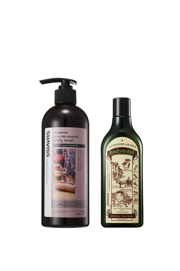 [수아비스] 라벤더 에센셜 바디워시 증량 패키지 (500ml + 300ml)는 라벤더, 로즈마리, 페퍼민트, 오렌지 등 100% 천연 아로마 오일을 함유하여 향긋한 아로마테라피 효과를 선사합니다. 알로에베라잎추출물과 히알루론산, 마치현 추출물이 함유되어 피부 진정 및 보습 효과를 제공하고, 피부 수분 밸런스를 유지해 줍니다. 부드럽고 촉촉한 사용감으로 샤워 후에도 피부를 편안하게 보호해 줍니다. 500ml와 300ml 두 가지 용량으로 구성되어 더욱 넉넉하게 사용 가능합니다.
