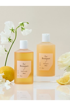 [클렌징SET] 먼스앤데이즈 퍼퓸케어 르 부케 헤어바디세트 플로럴향 (바디워시 300ml + 샴푸 300ml)