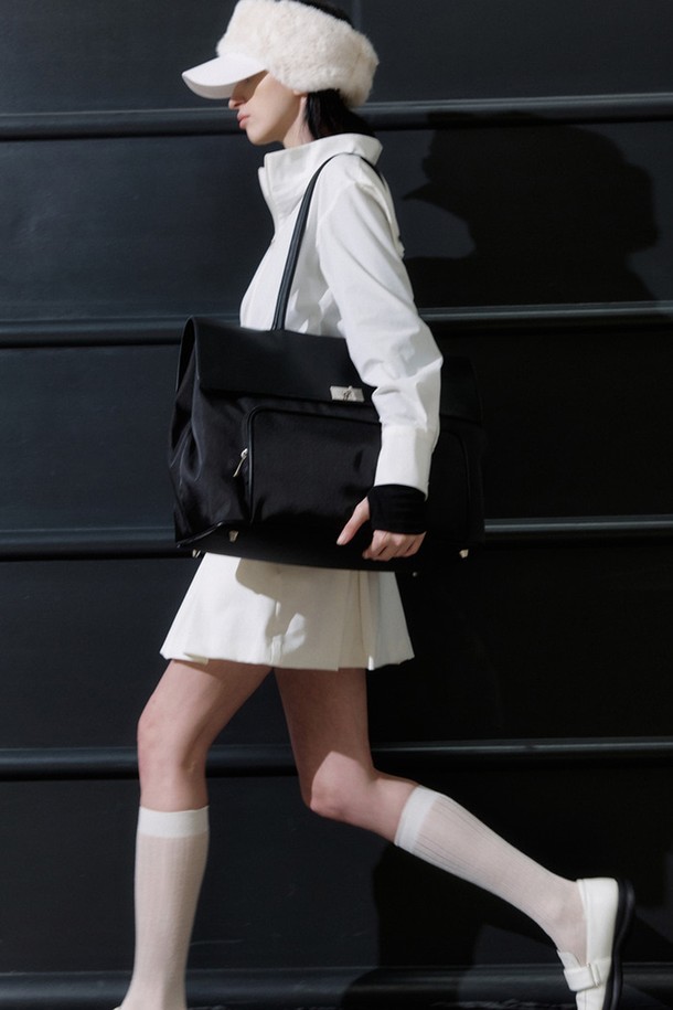 상품 슬라이드 이미지 1