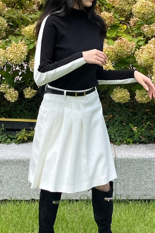상품 슬라이드 이미지 0