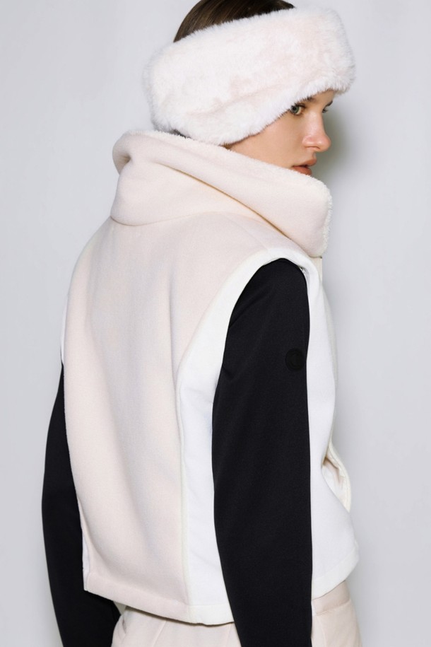 상품 슬라이드 이미지 0
