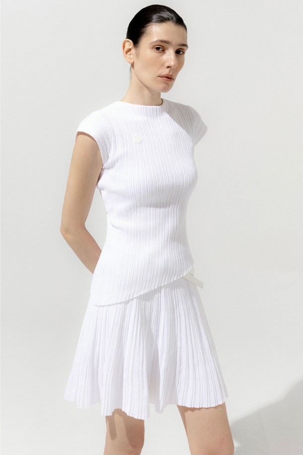 상품 슬라이드 이미지 0