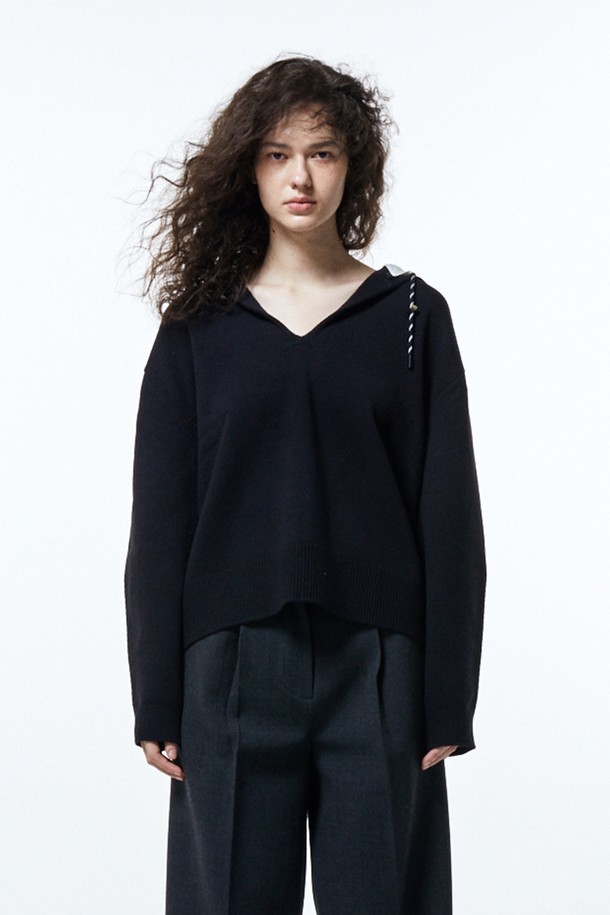 HAUS 072C - 스웨터 - HOOD POINT OVERFIT KNIT BLACK