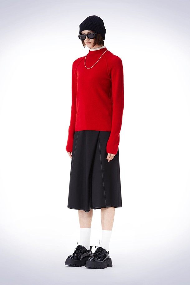 HAUS 072C - 스웨터 - RAGLAM ARRANGE TURTLE KNIT RED