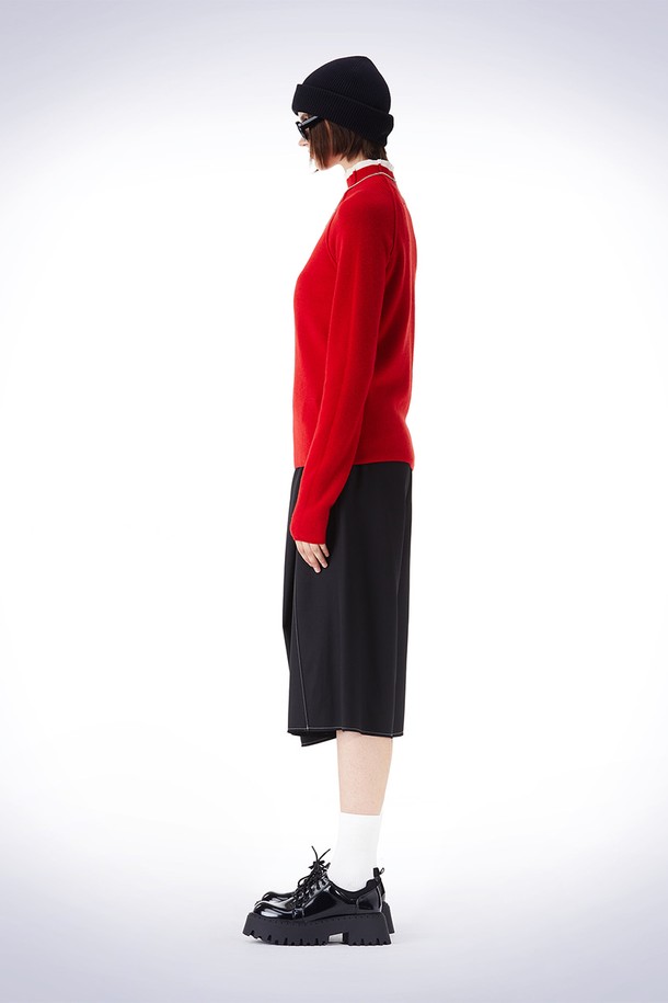 HAUS 072C - 스웨터 - RAGLAM ARRANGE TURTLE KNIT RED