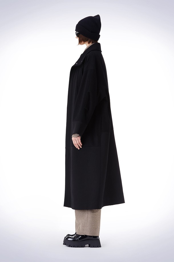 HAUS 072C - 코트 - PATCH POINT LONG COAT BLACK