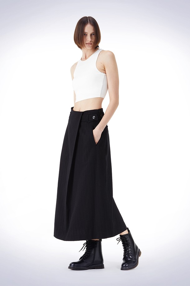 HAUS 072C - 롱스커트 - DIAGONAL TUCK BELT SKIRT BLACK