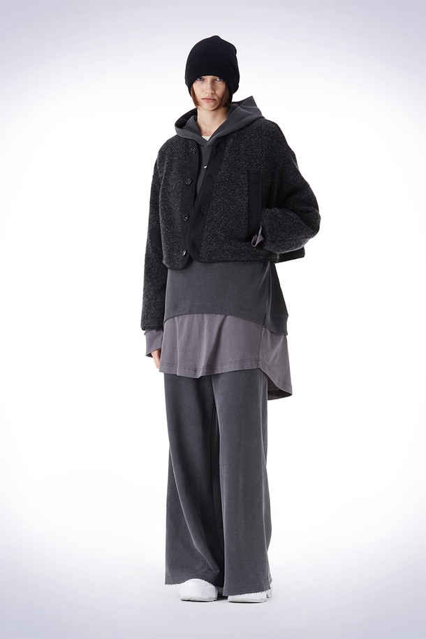 HAUS 072C - 자켓 - BOUCLE CROP OVER FIT JACKET DARK GREY